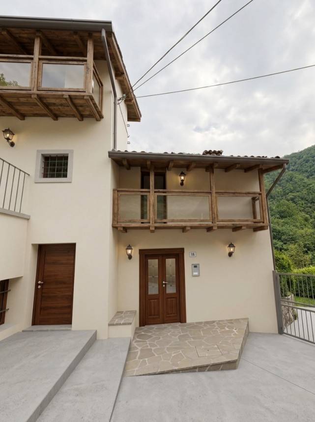 Rustico in vendita a Adrara San Martino