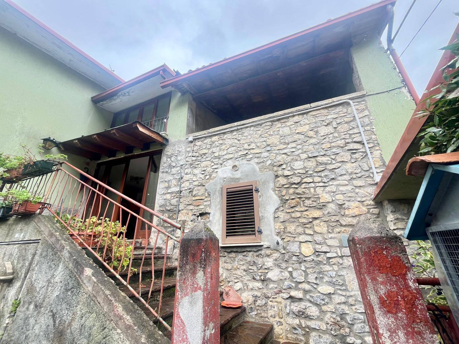 Casa di Corte in vendita a Adrara San Rocco