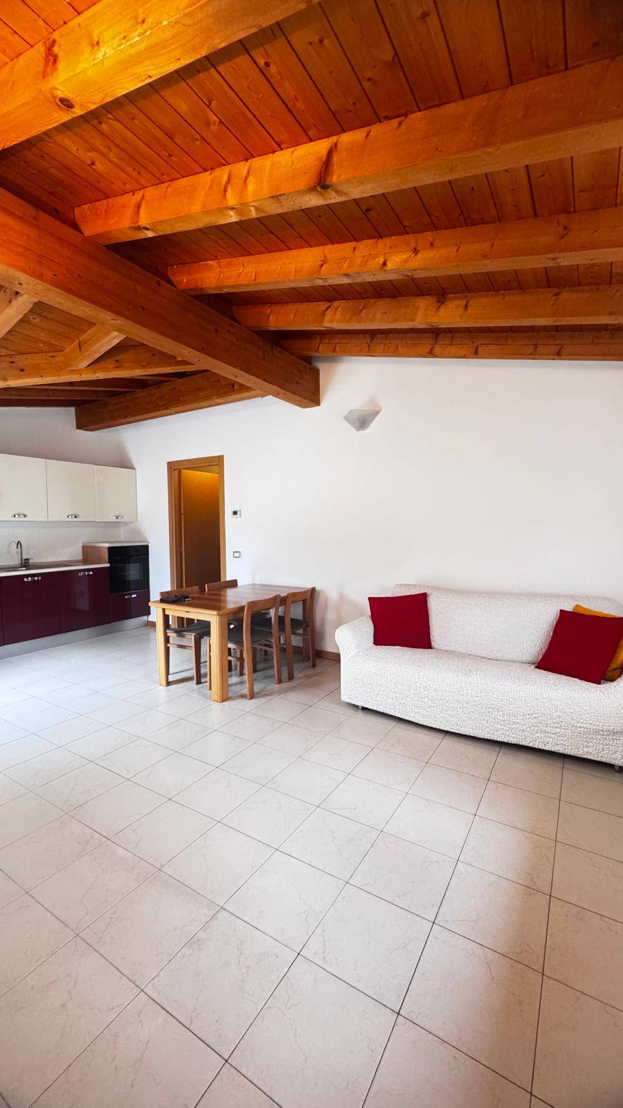 Appartamento in affitto a Paratico