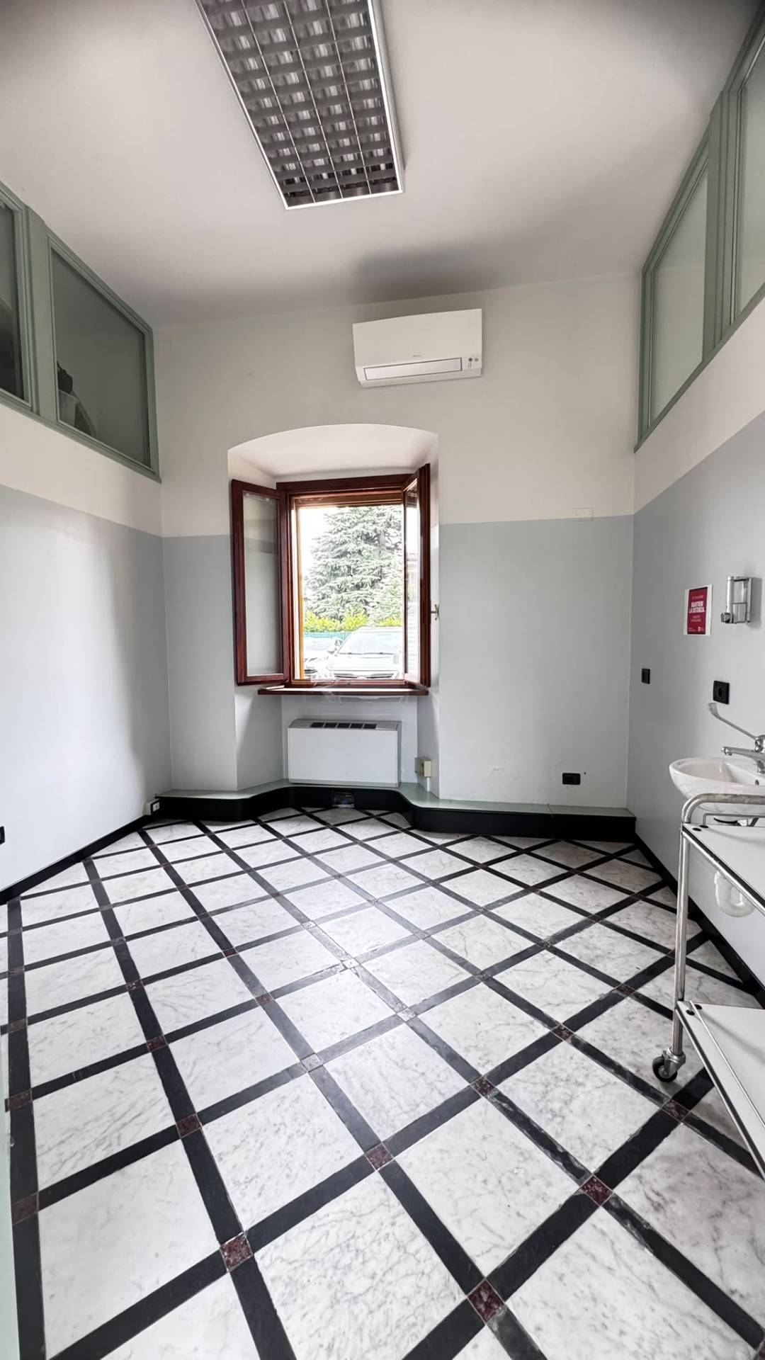 Studio/Ufficio in affitto a Palazzolo sull'Oglio