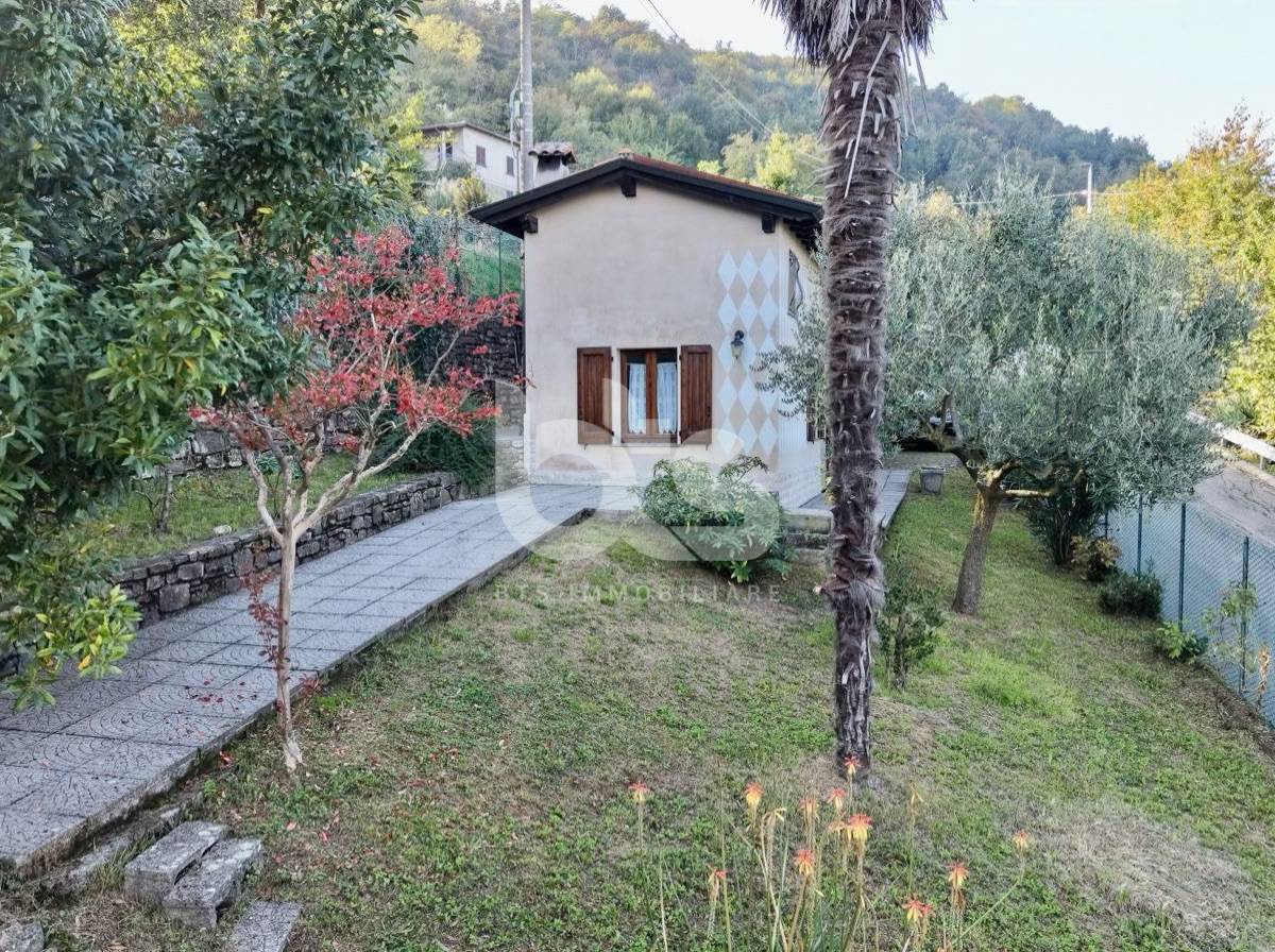 Casa singola in vendita a Gandosso