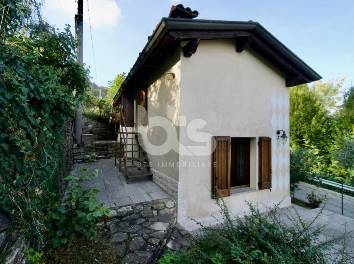 Casa singola in vendita a Gandosso