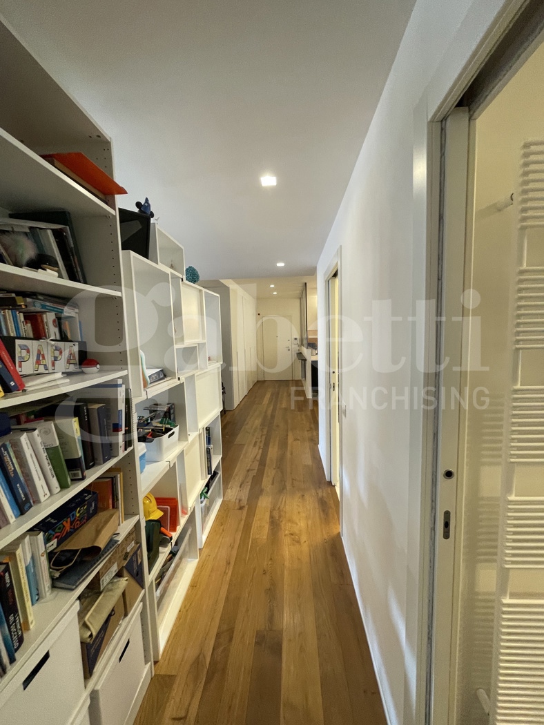 Appartamento in vendita a Modena