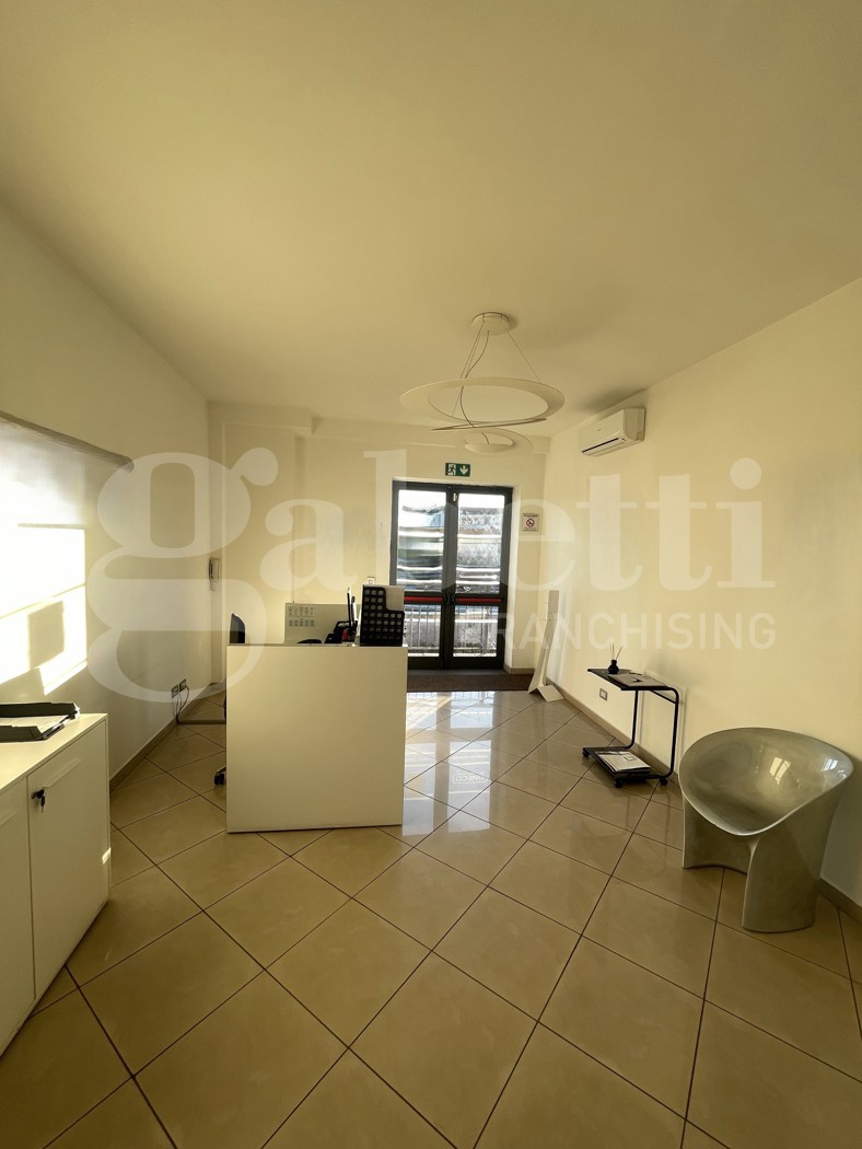 Ufficio ristrutturato a Modena