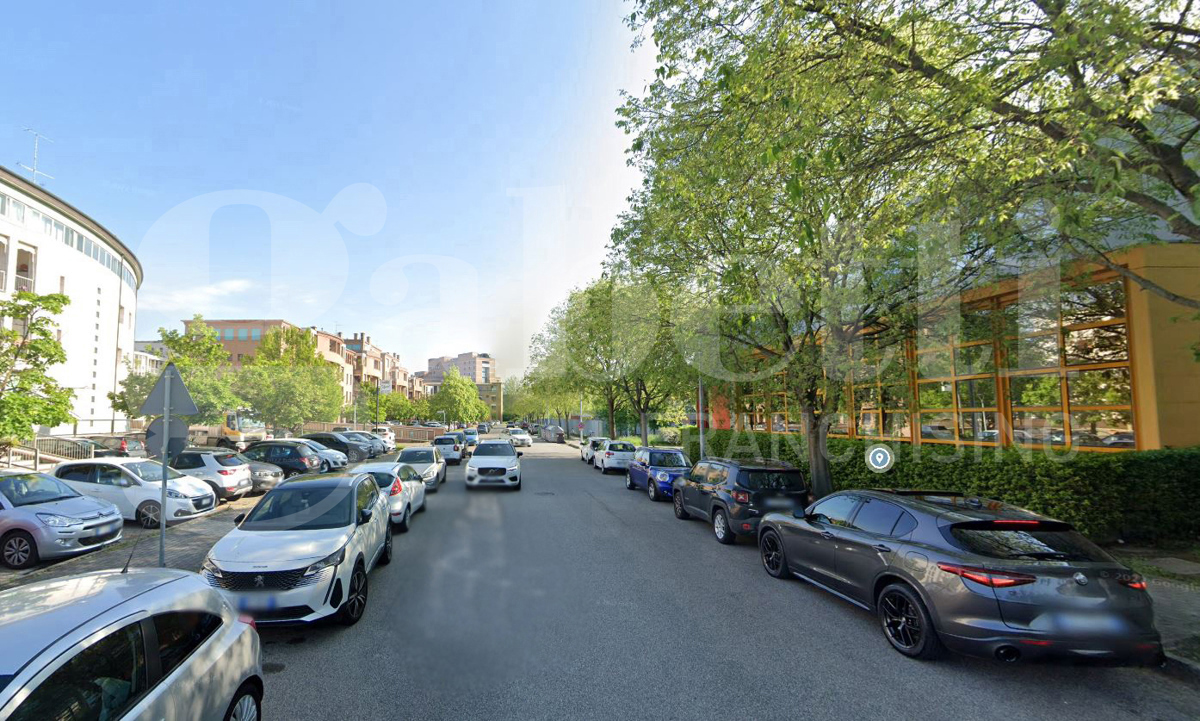 Box/Garage 16mq in vendita a Modena