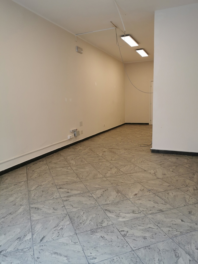 Ufficio in affitto a Modena