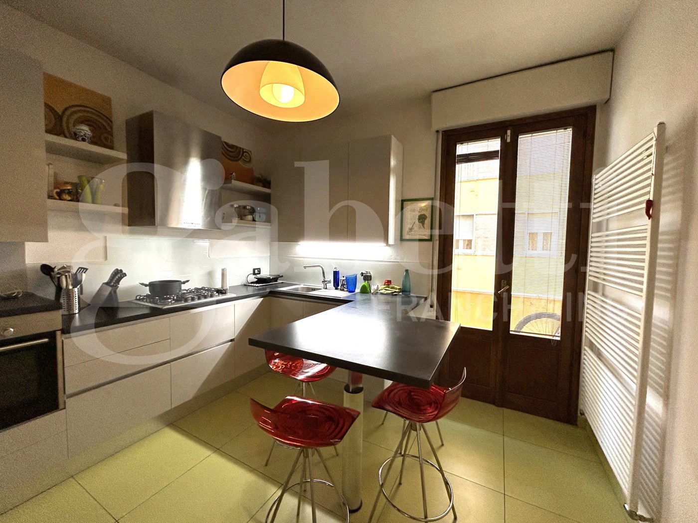 Appartamento in vendita a Modena