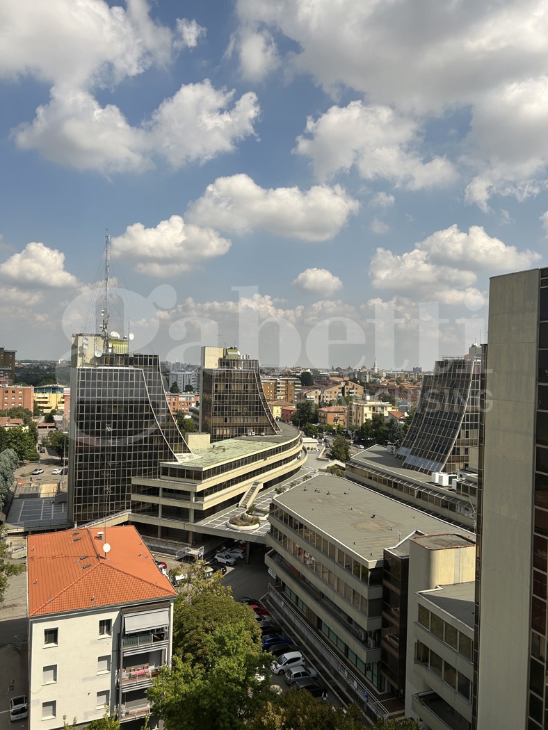 Ufficio ristrutturato a Modena