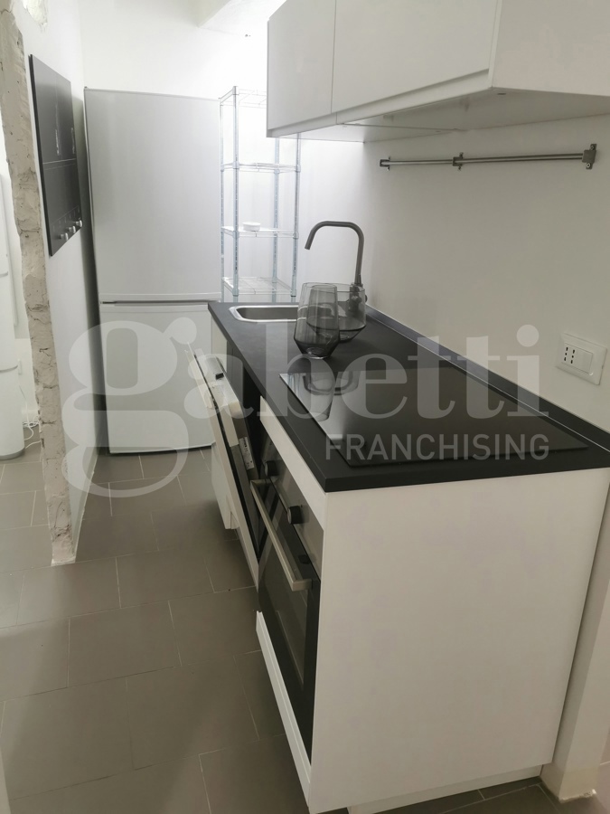 Bilocale arredato in affitto a Modena