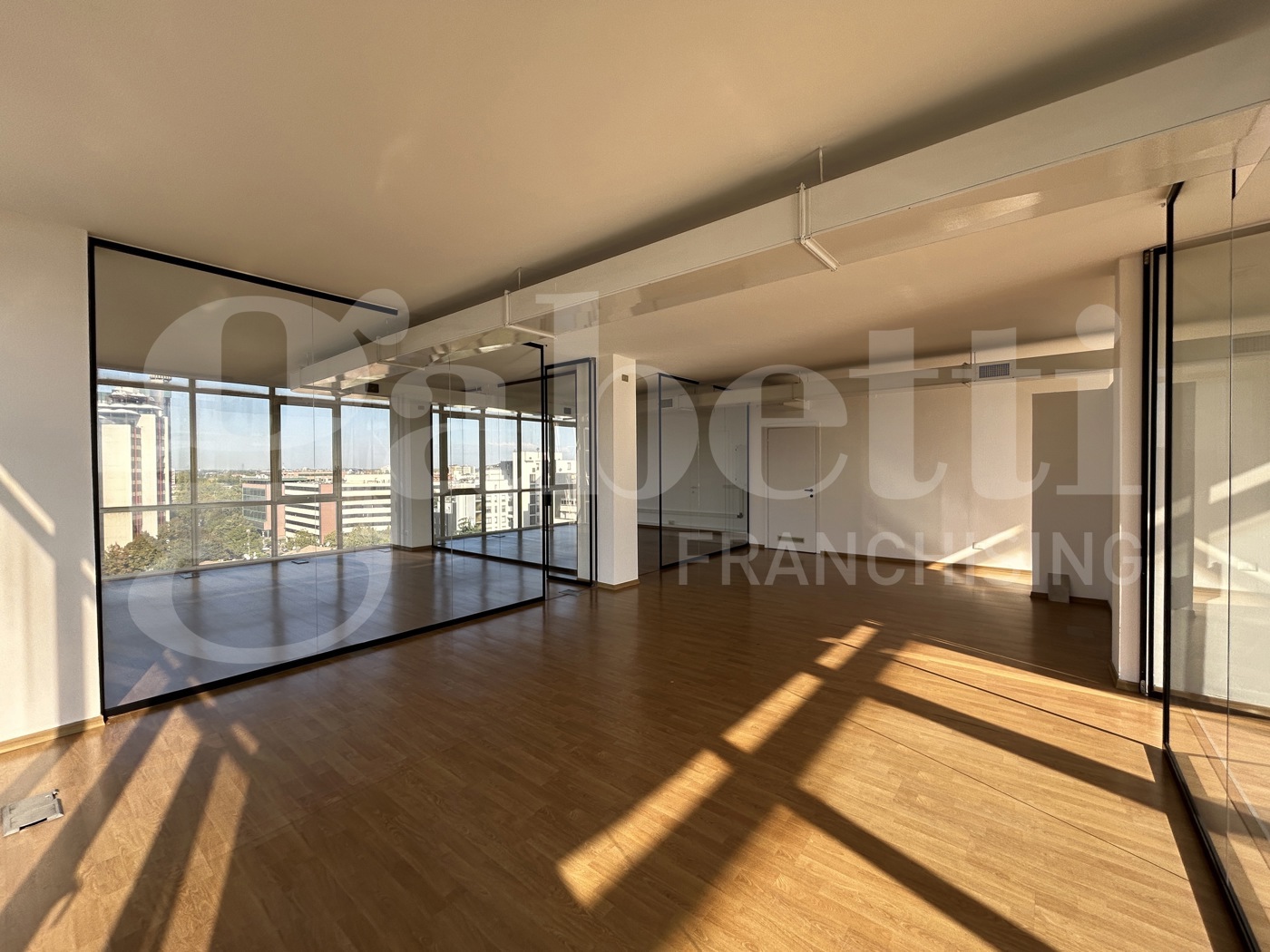 Ufficio ristrutturato a Modena