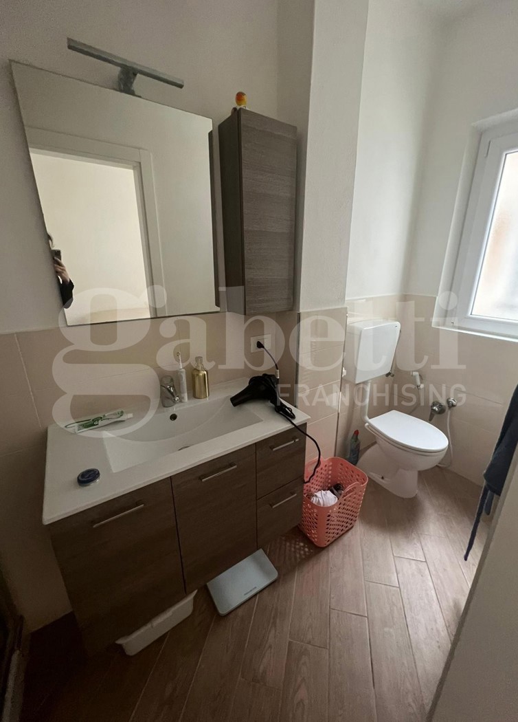 Bilocale arredato in affitto a Modena