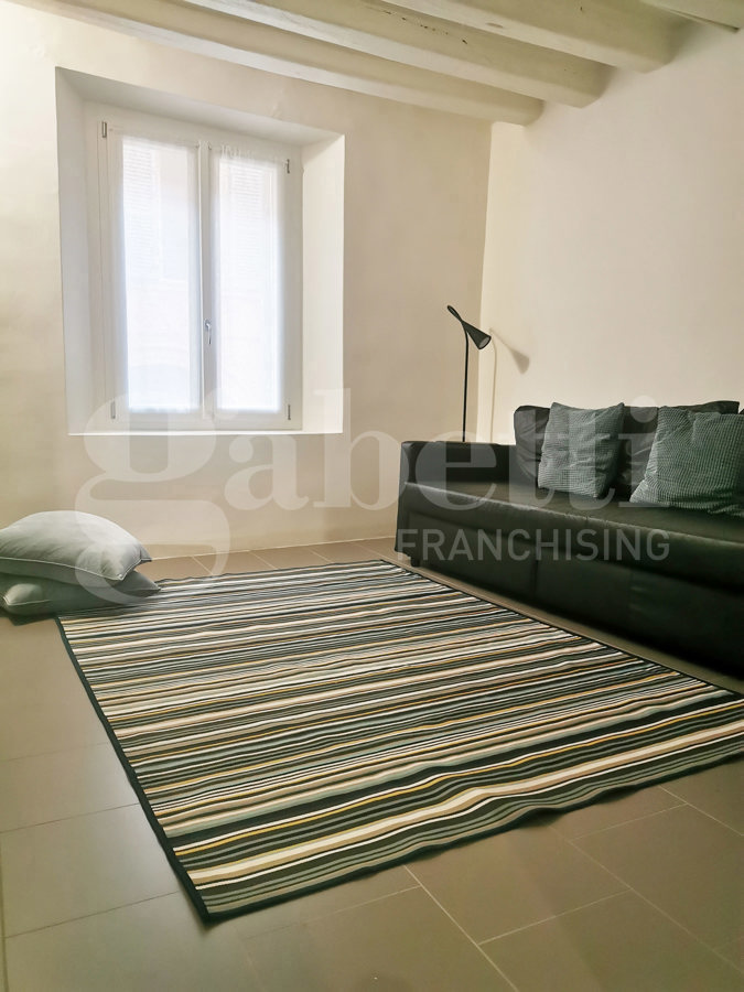 Bilocale arredato in affitto a Modena