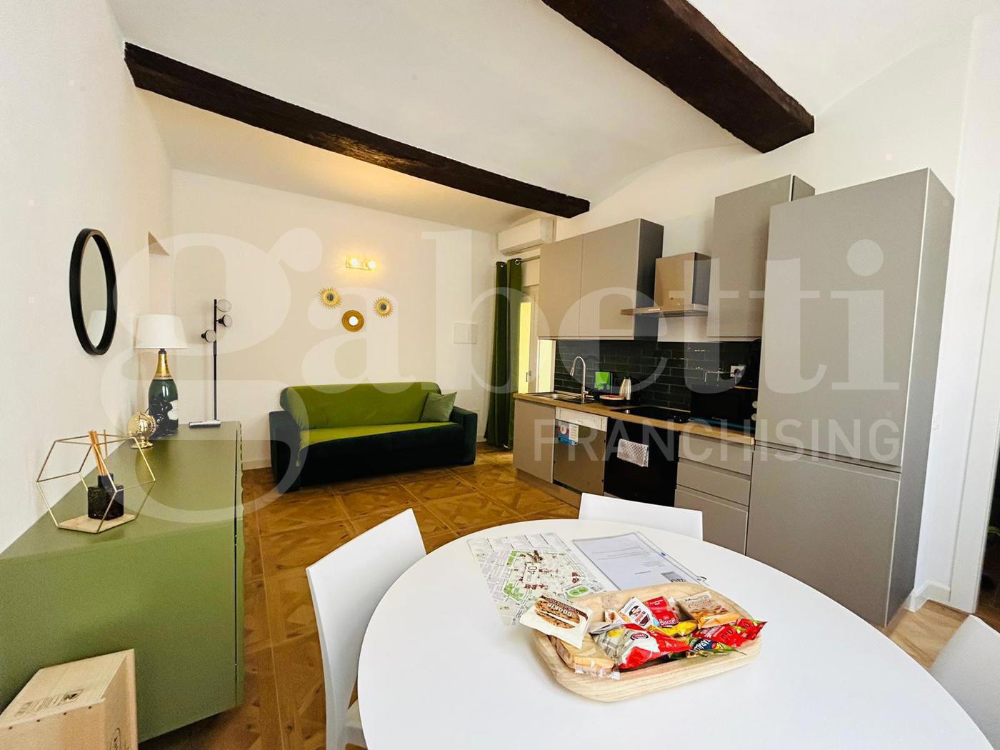 Bilocale arredato in affitto a Modena