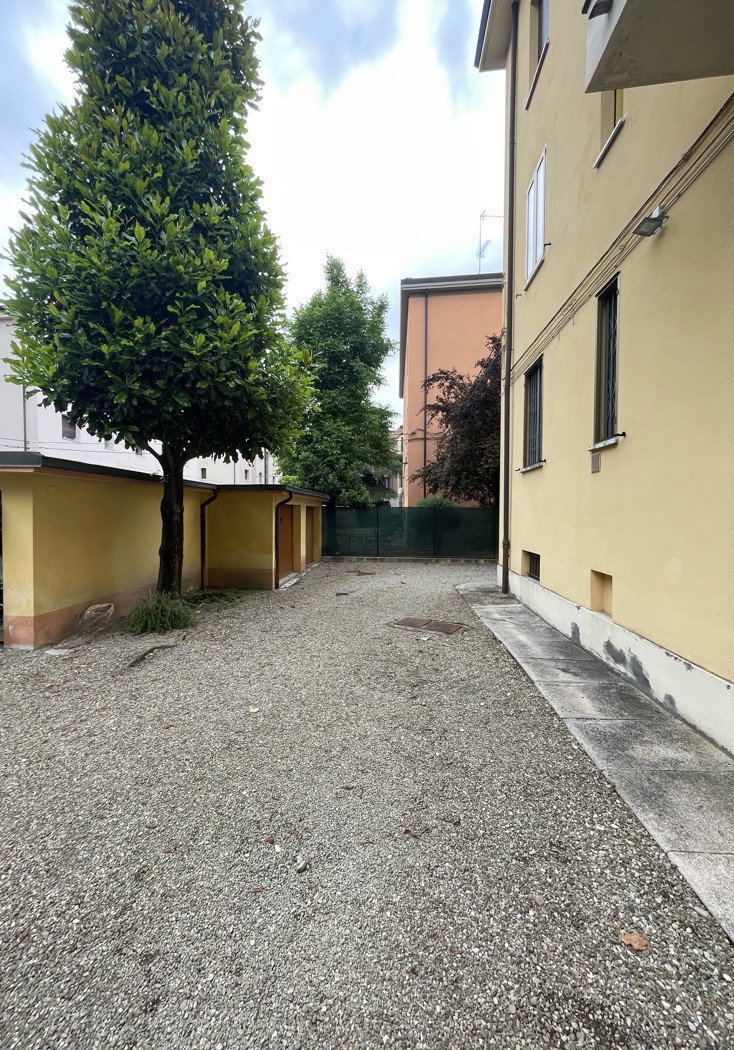 Quadrilocale in vendita a Modena
