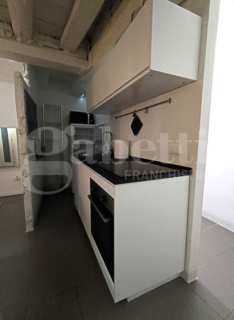 Bilocale arredato in affitto a Modena