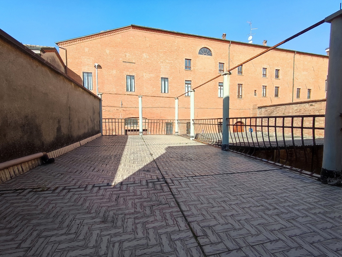 Casa indipendente con giardino a Carpi