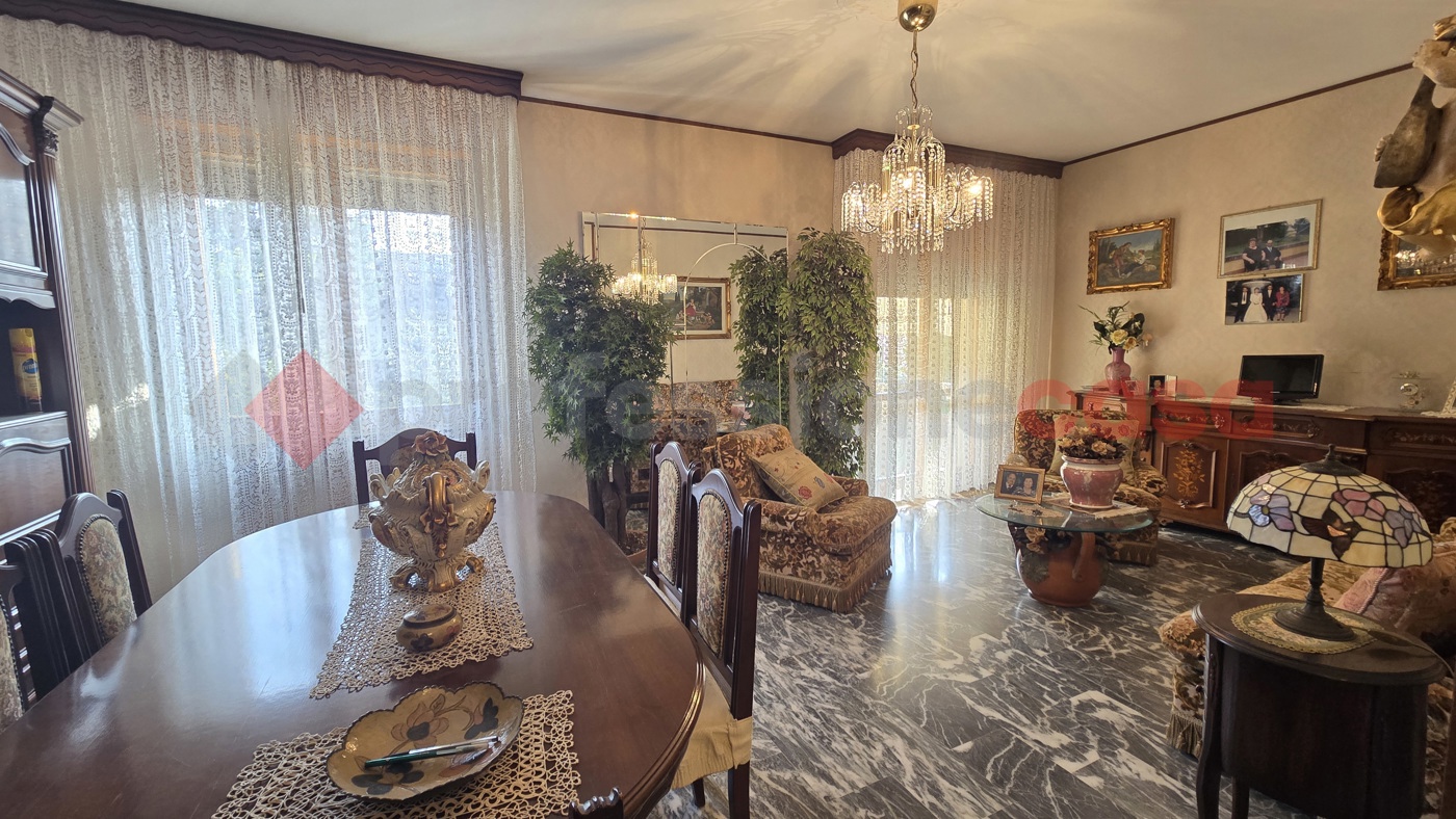 Villa in vendita a Carpi