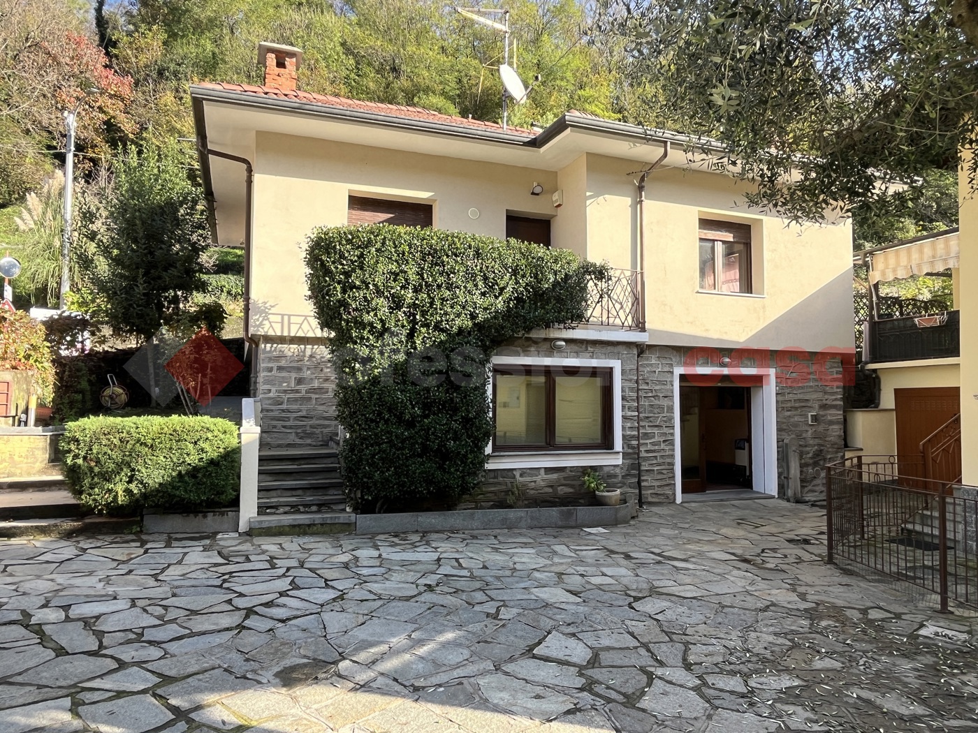 Villa con giardino a Porte