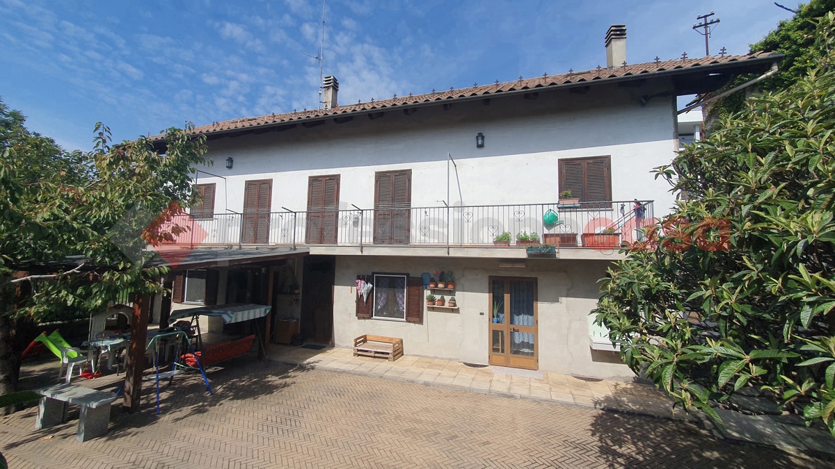 Casa indipendente con giardino a Pinerolo