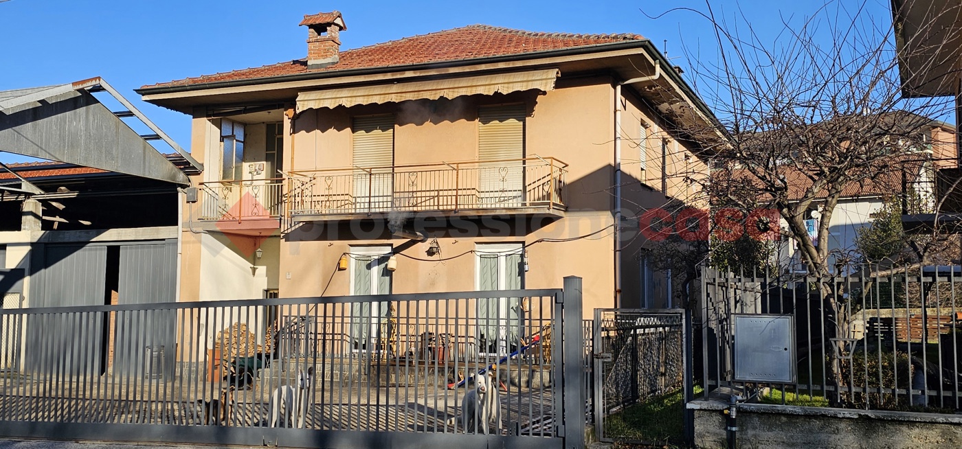 Villa Bifamiliare con box doppio a Villar Perosa