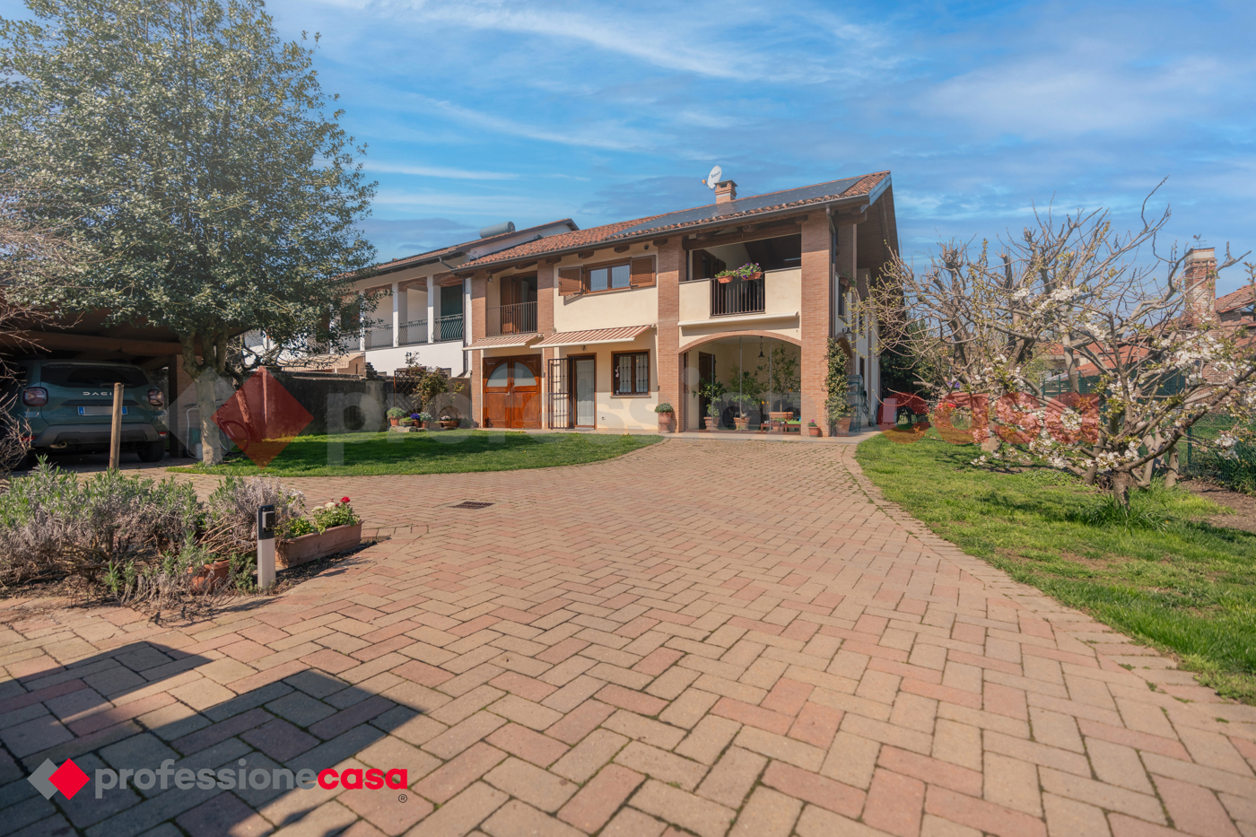 Casa indipendente con giardino a Pinerolo