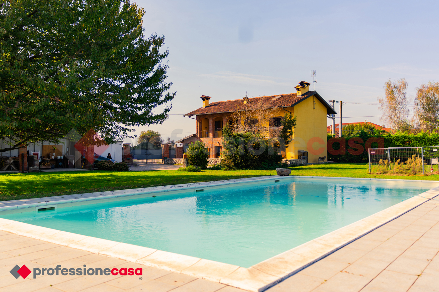 Villa con giardino a Vigone