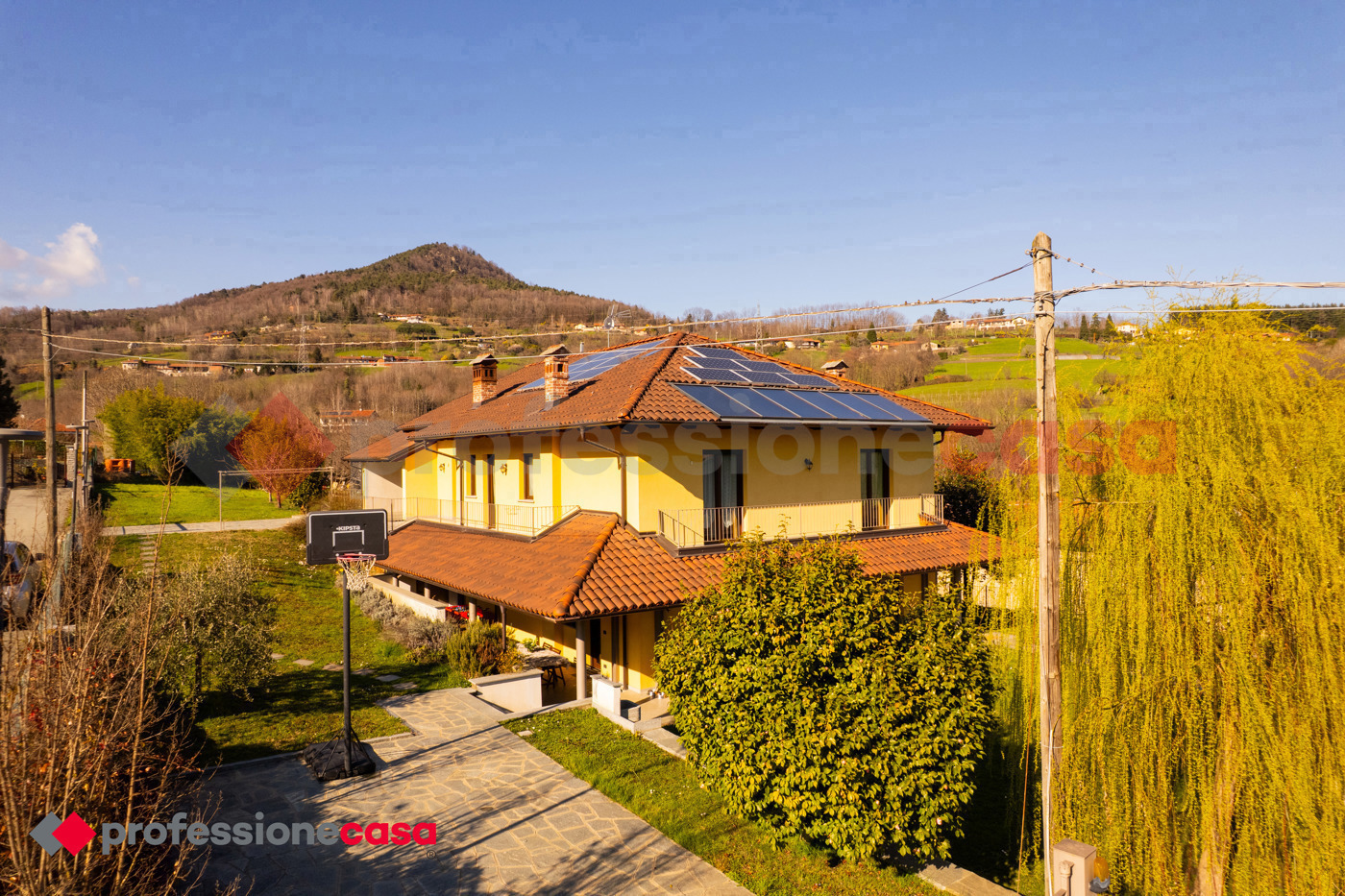 Villa con giardino a San Pietro Val Lemina