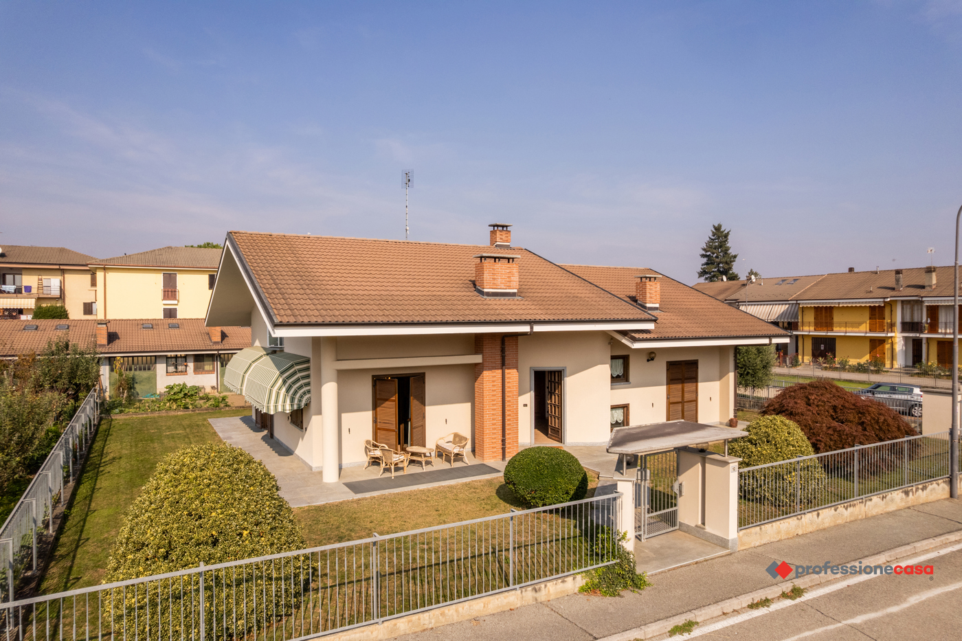 Villa con giardino a Campiglione-Fenile