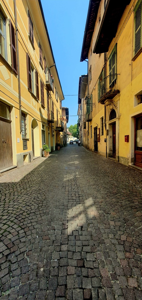 Monolocale arredato in affitto a Pinerolo