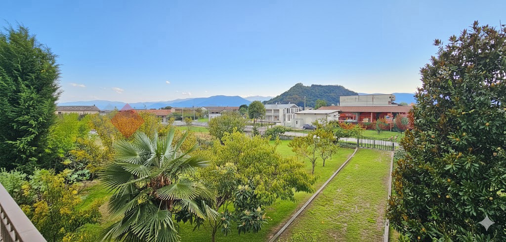 Appartamento con giardino a Cavour