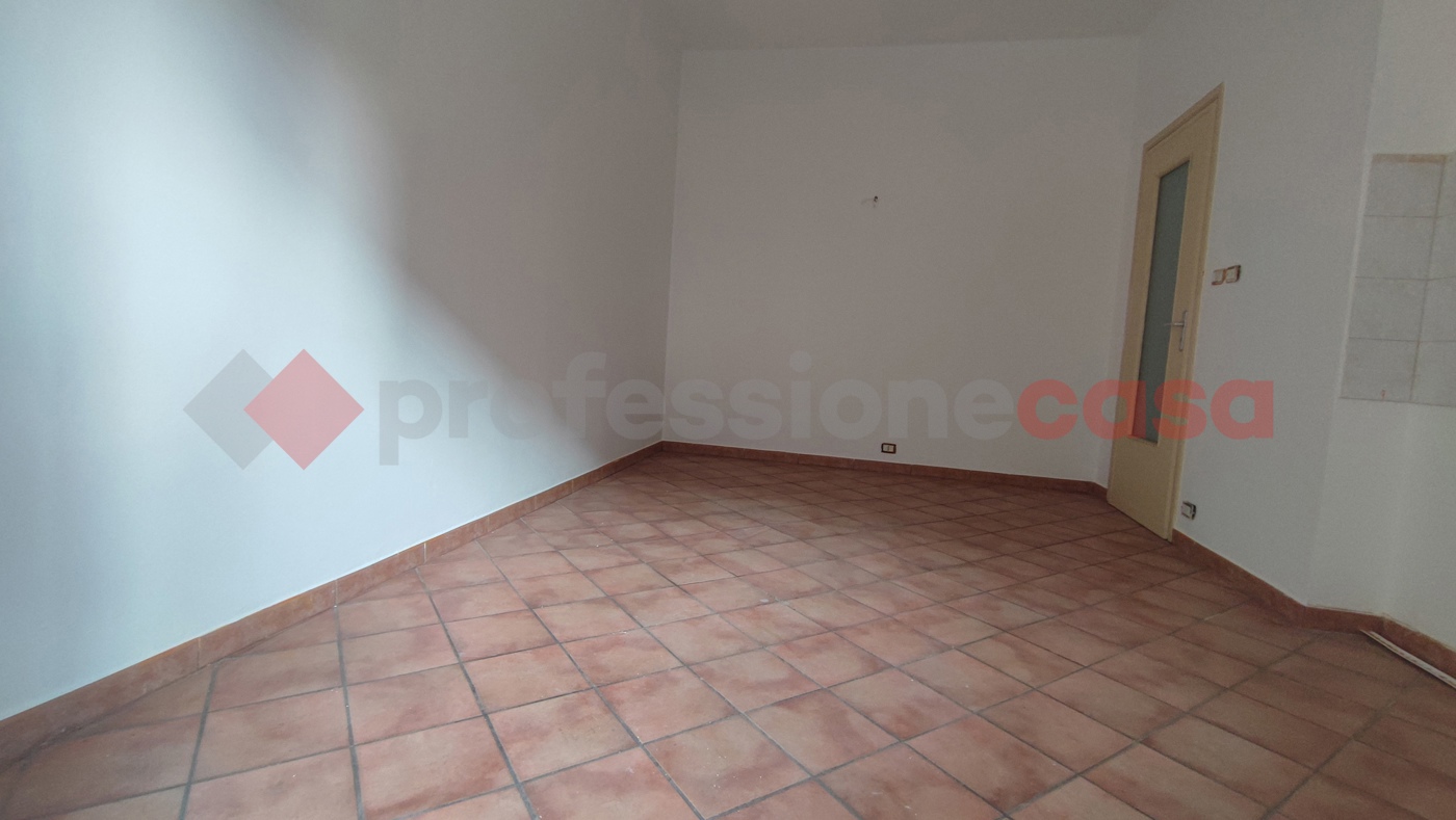 Trilocale con box a Pinerolo