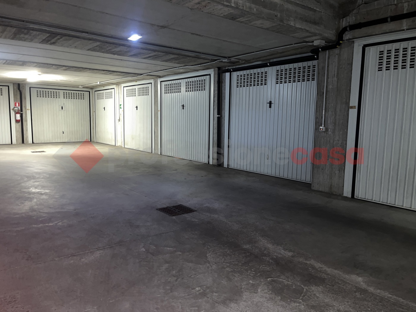 Box/Garage 18mq in vendita a Pinerolo