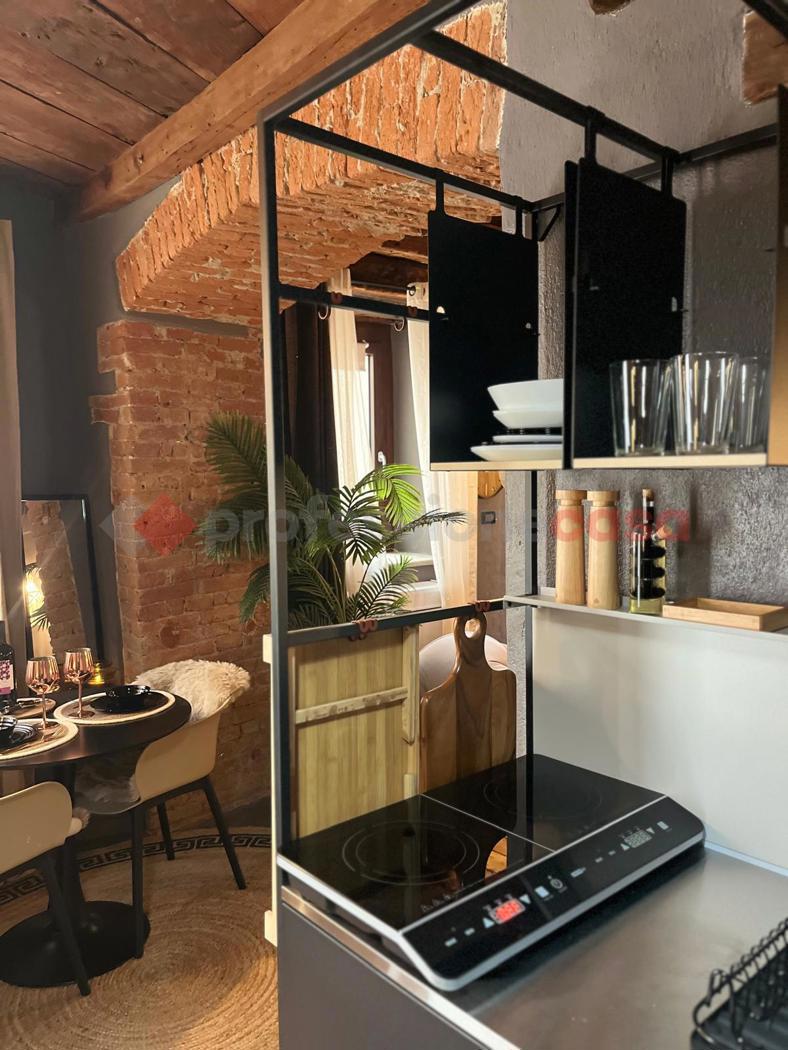 Bilocale arredato in affitto a Pinerolo