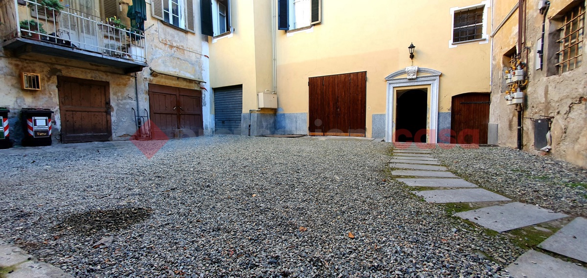 Bilocale arredato in affitto a Pinerolo