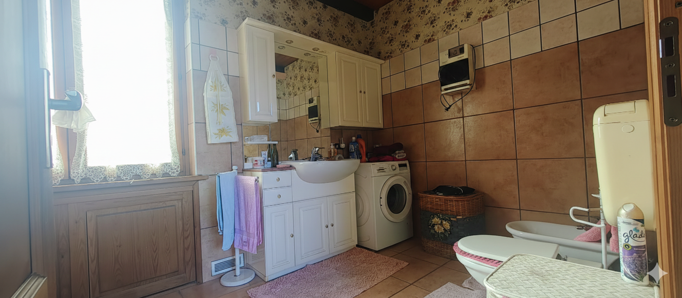 Casa indipendente in vendita a Inverso Pinasca