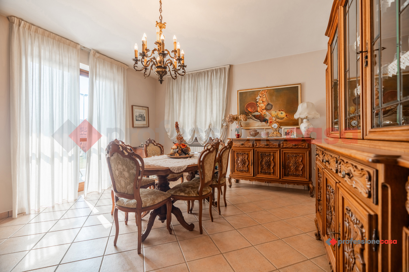 Villa con giardino a Cavour