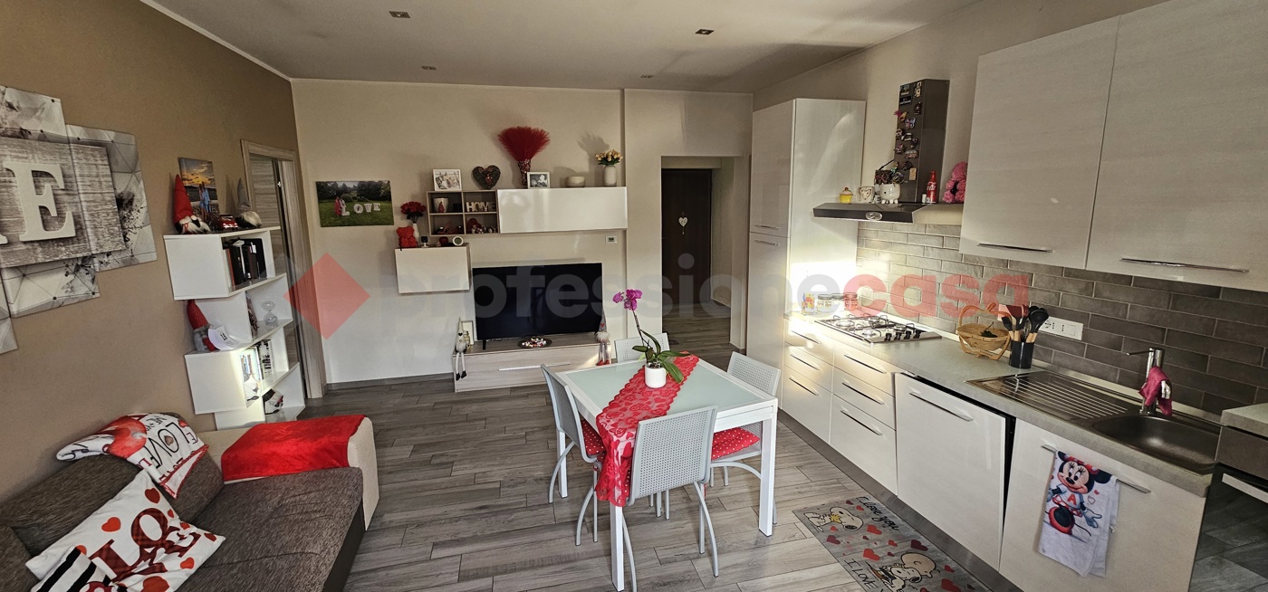 Bilocale in vendita a Osasco