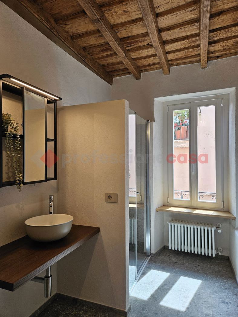 Bilocale arredato in affitto a Pinerolo