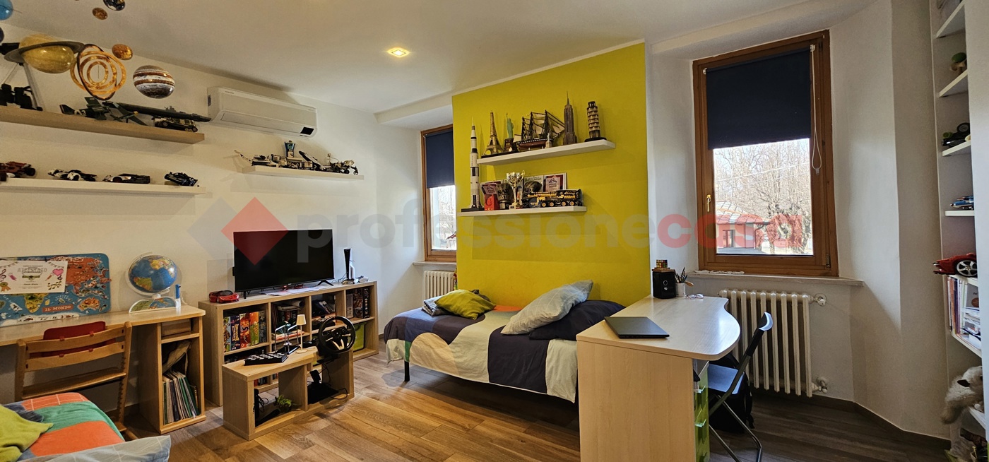 Casa indipendente con giardino a Cavour