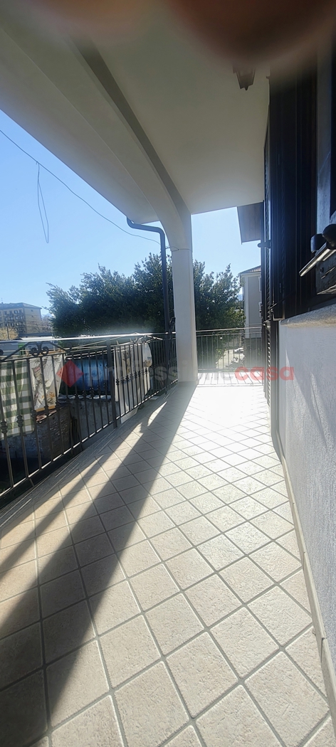 Trilocale arredato in affitto a Pinerolo