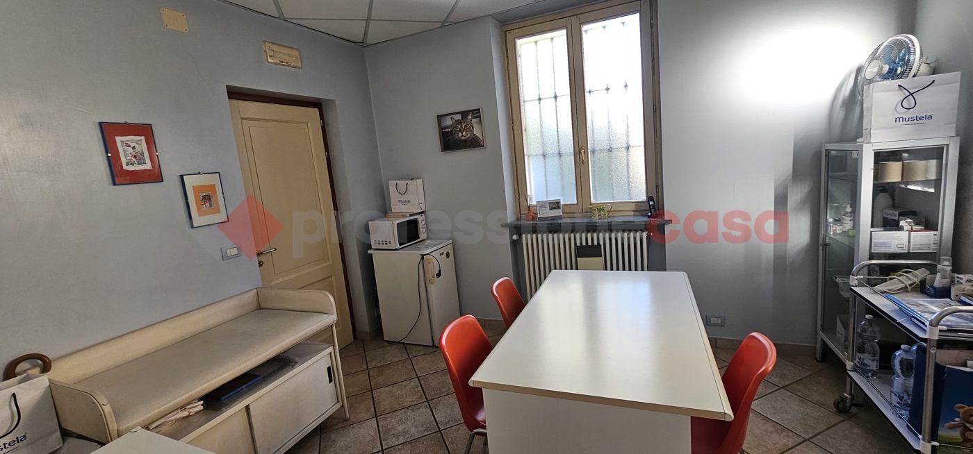 Ufficio in affitto a Pinerolo