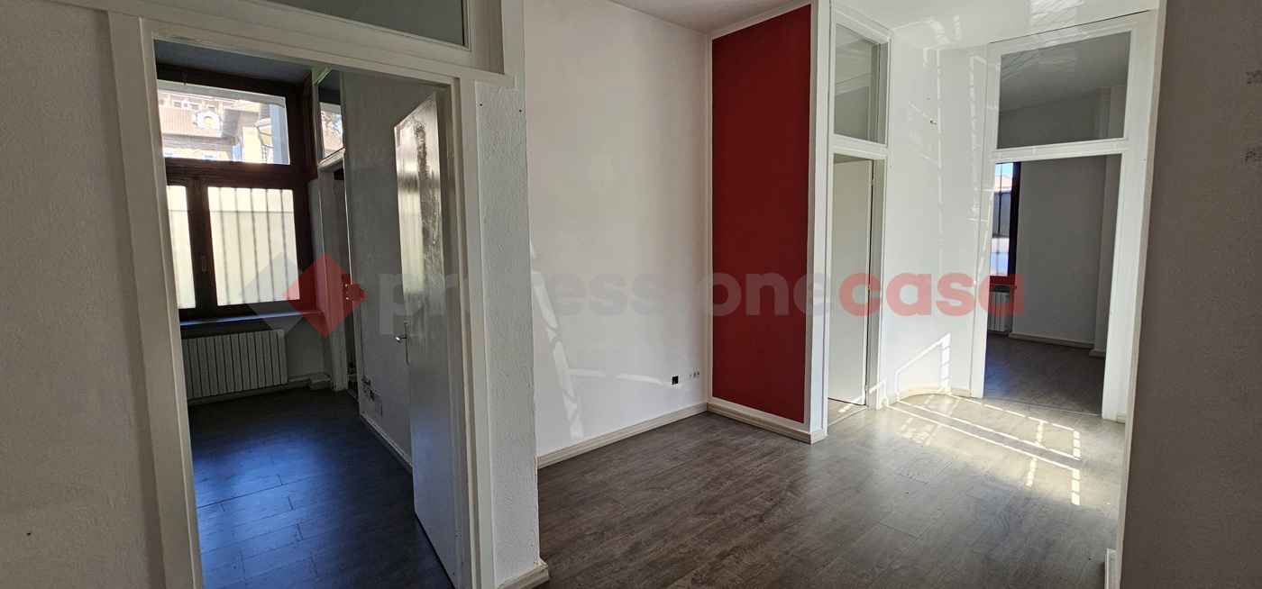 Ufficio in affitto a Vigone