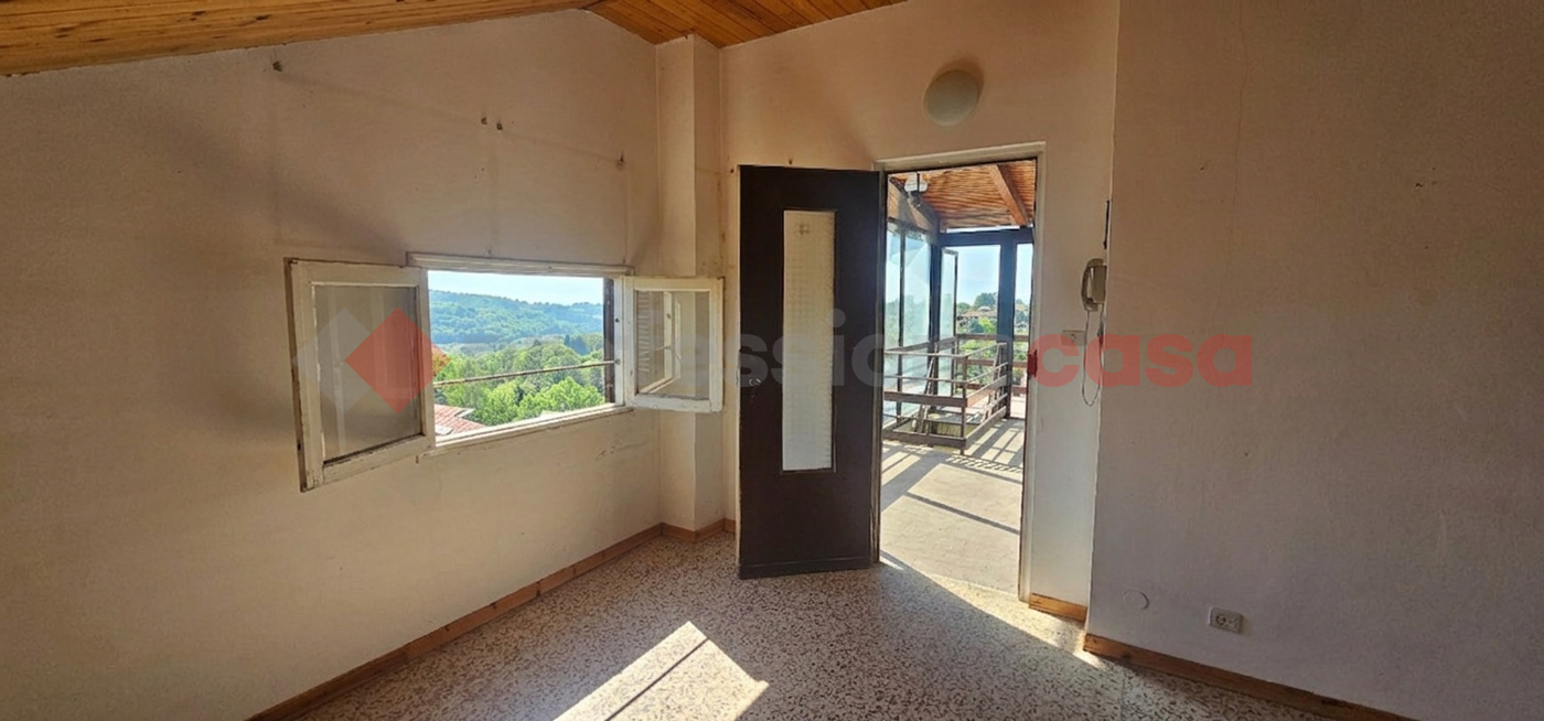 Villa Bifamiliare con giardino a San Pietro Val Lemina