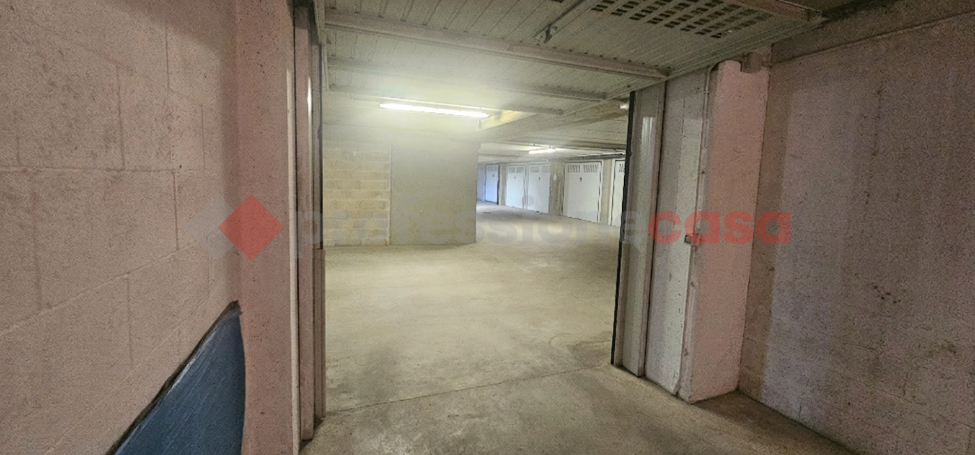 Box/Garage 26mq in affitto a Pinerolo