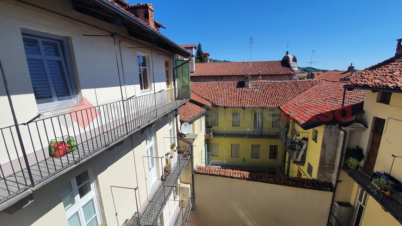Monolocale arredato in affitto a Pinerolo
