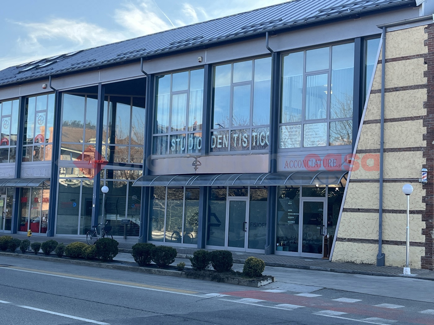 Negozio in vendita a Pinerolo
