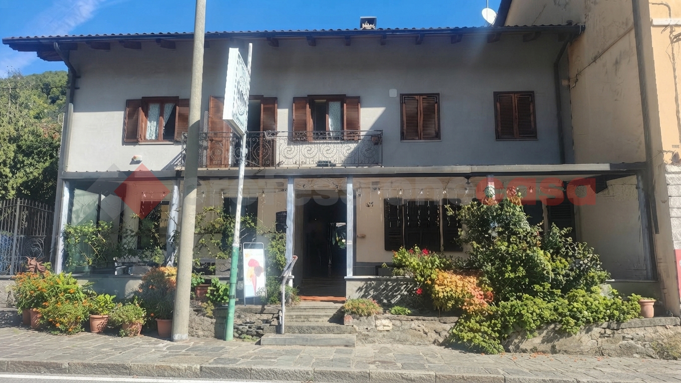 Negozio in vendita a Porte