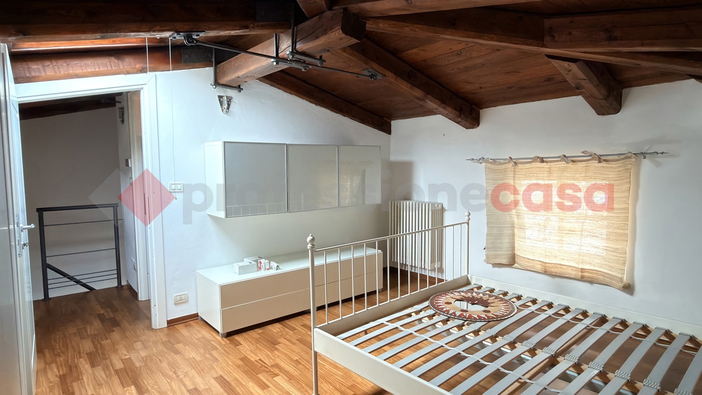 Bilocale arredato in affitto a Pinerolo