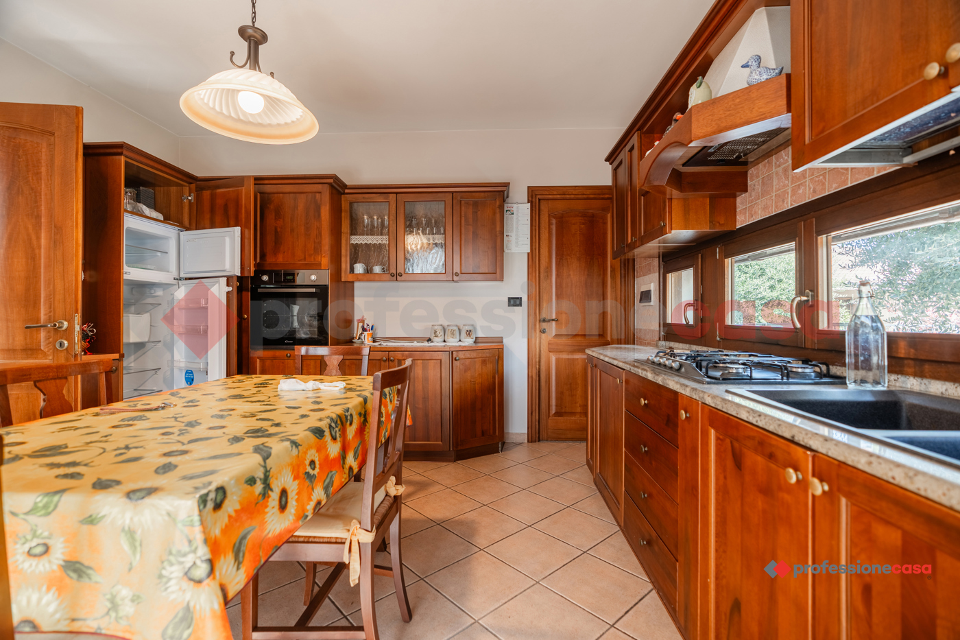 Villa con giardino a Campiglione-Fenile