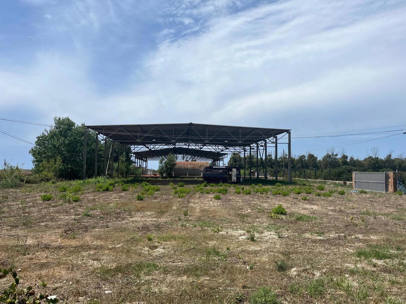 Capannone in affitto a Fiumicino